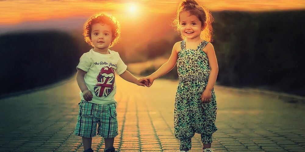 Gør klar til picnic i det fri for hele familien